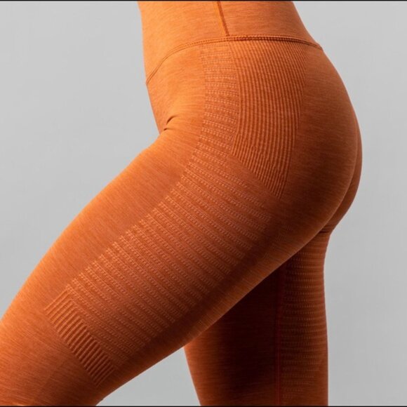 ALPHALETE HALO LEGGING Women's High-Performance Seamless Legging BURNT ORANGE - Picture 3 of 7